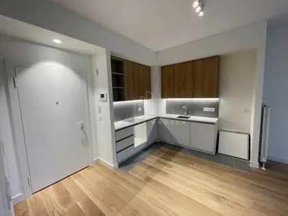 Nikolaja Kravcova | 4zida.rs