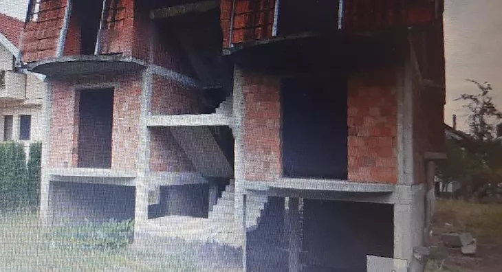 Kuća | 4zida