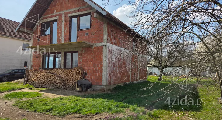 2-etažna kuća | 4zida