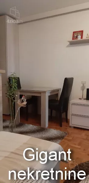 Jednoiposoban stan | 4zida