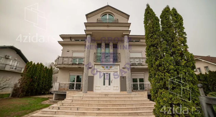 4-etažna kuća | 4zida