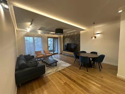 Kalenić pijaca | 4zida.rs