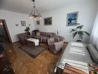 Sarajevska | 4zida.rs