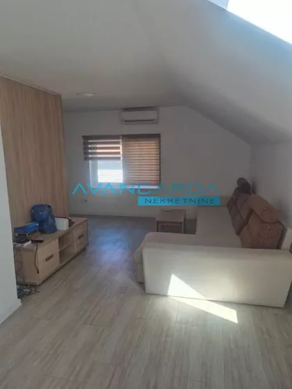 Kuća za izdavanje · 62 m² · Bečmen, Surčin opština, Beograd