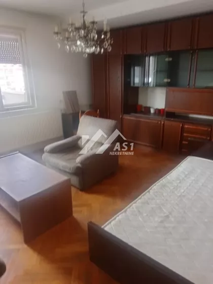 Bulevar oslobođenja | 4zida.rs