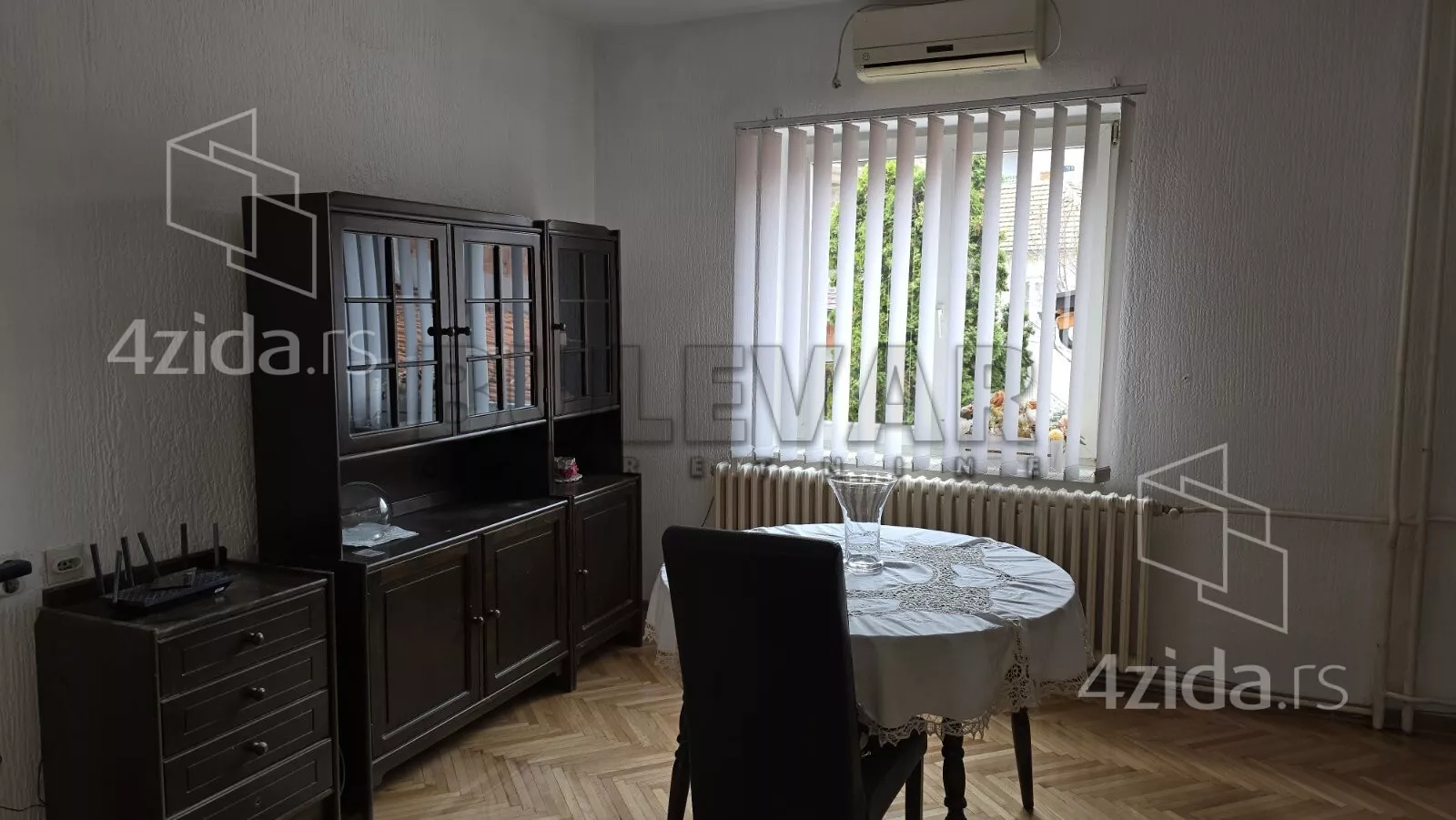 Troiposoban stan | 4zida