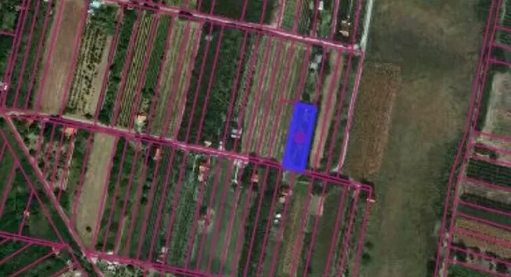 Građevinsko zemljište | 4zida