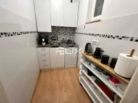 Šestosoban stan | 4zida