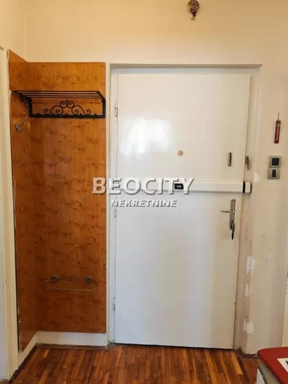 Kragujevacka | 4zida.rs