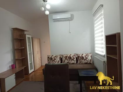 BRAĆE DRONJAK | 4zida.rs