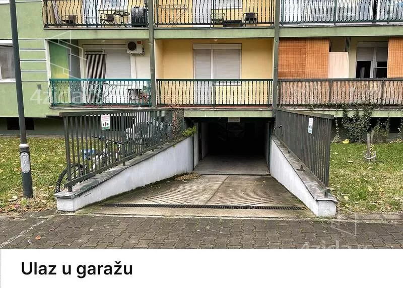 Garaža | 4zida