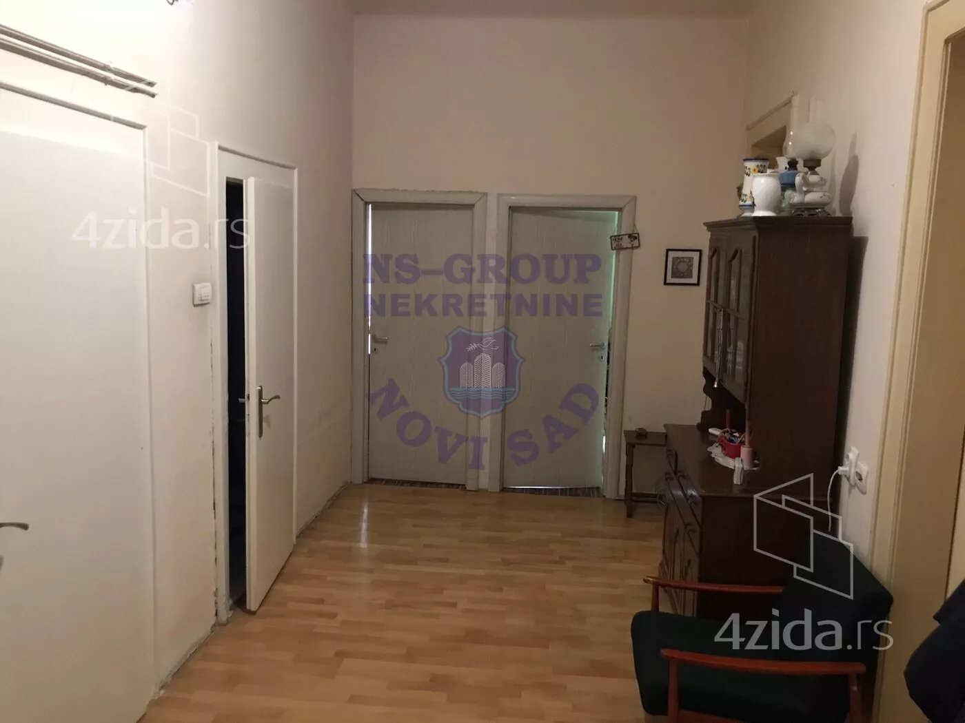 Četvoroiposoban stan | 4zida