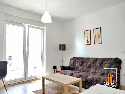 Vašarište | 4zida.rs