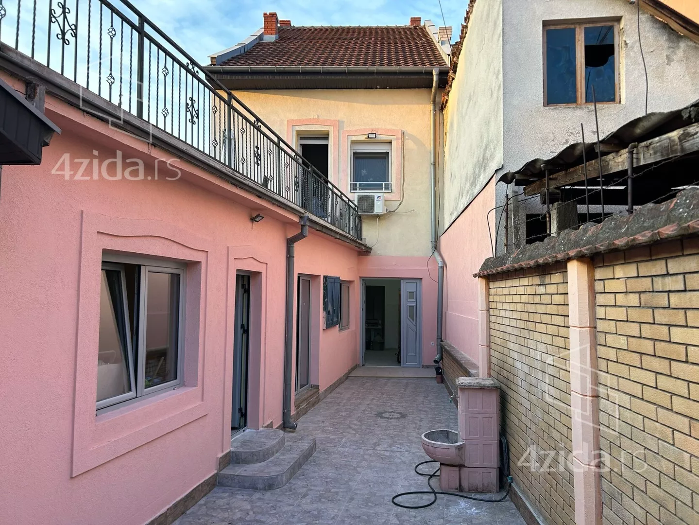 2-etažna kuća | 4zida