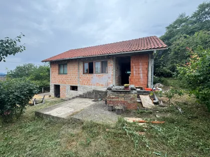 Mala Ivanča | 4zida.rs