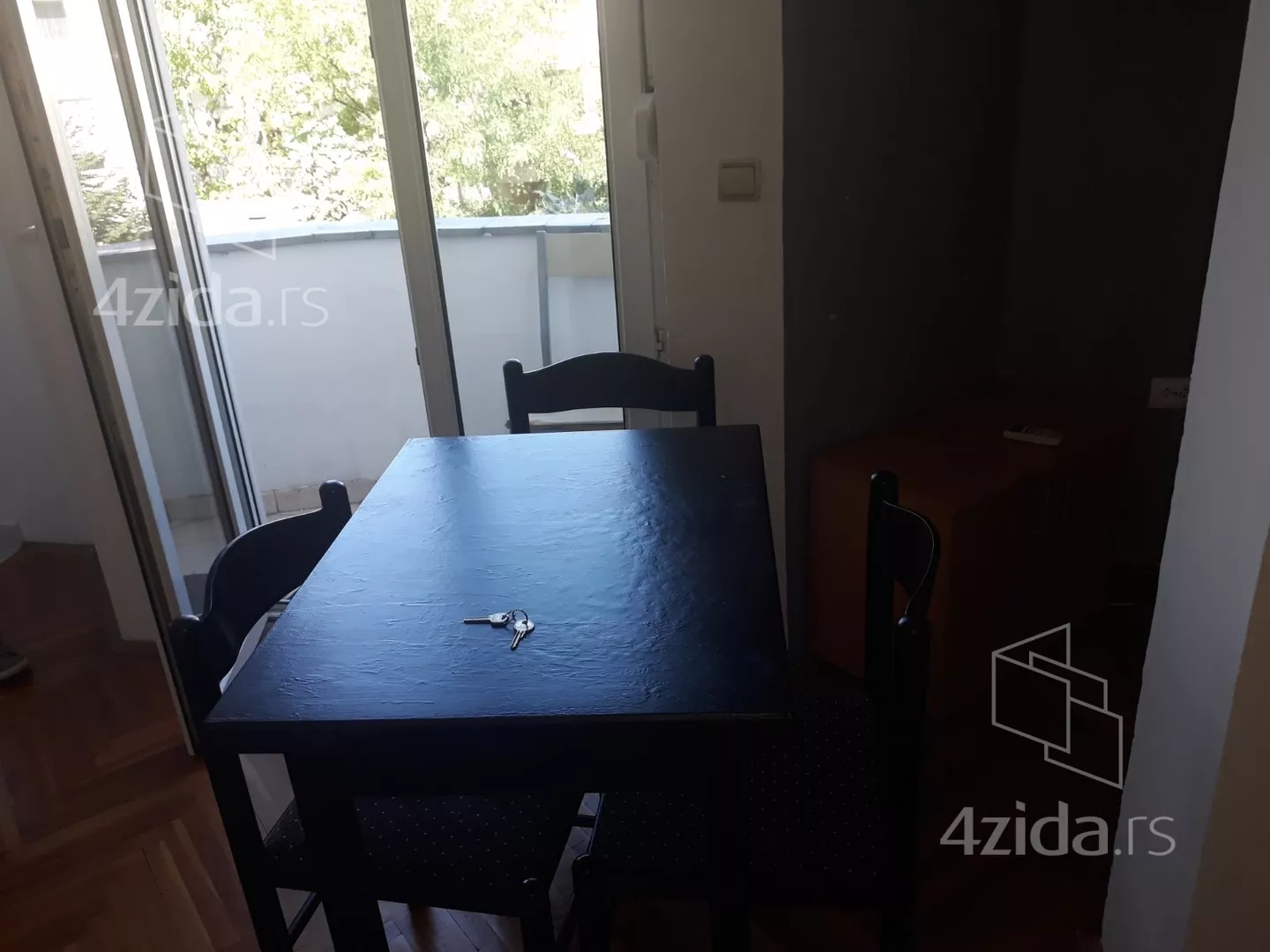 Garsonjera | 4zida
