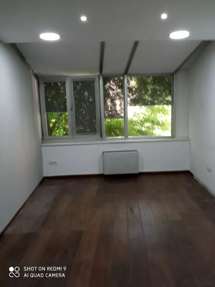 Nebojšina 20 | 4zida.rs
