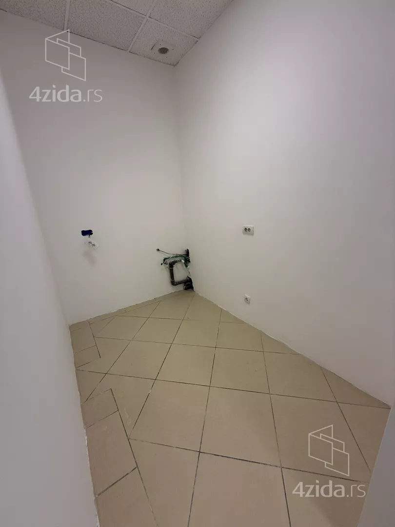 Kancelarija | 4zida