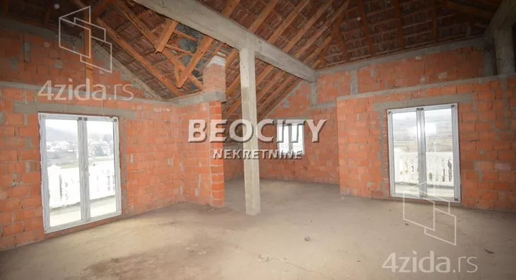 Kuća za izdavanje, Beogradska, 2.000€, 1050m² - stampaj