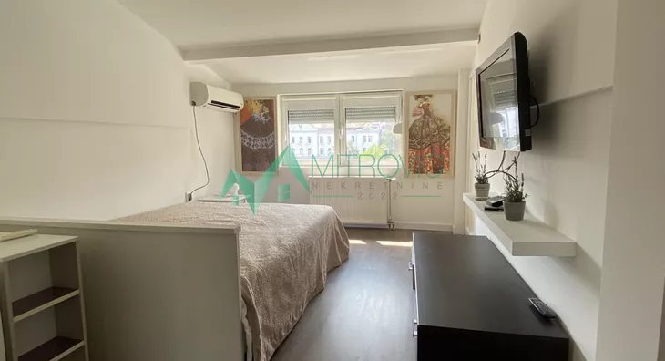 Četvoroiposoban stan | 4zida