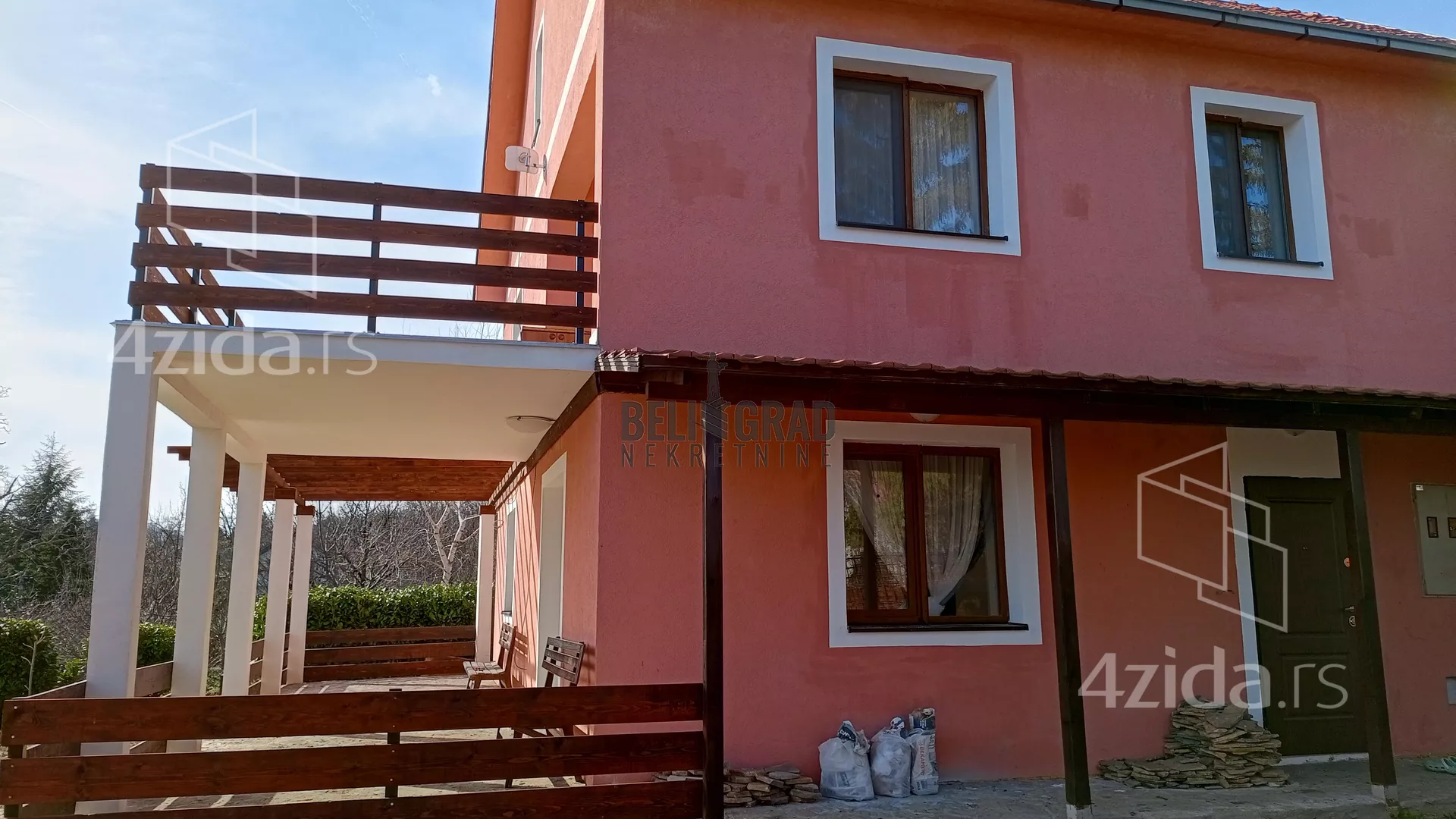 Kuća | 4zida