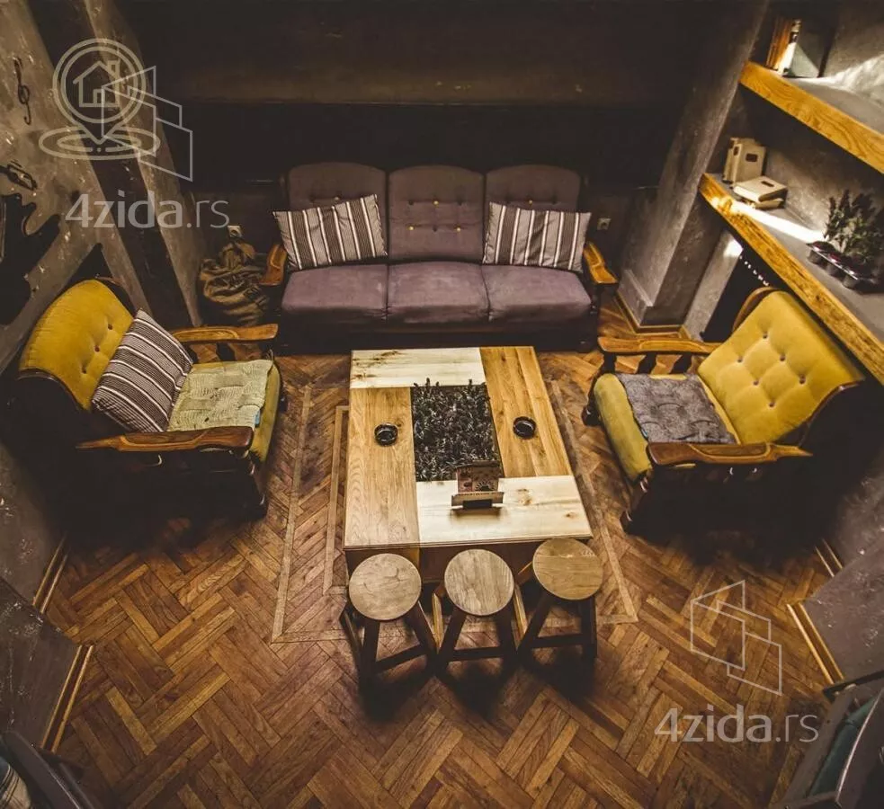 Ugostiteljski objekat | 4zida