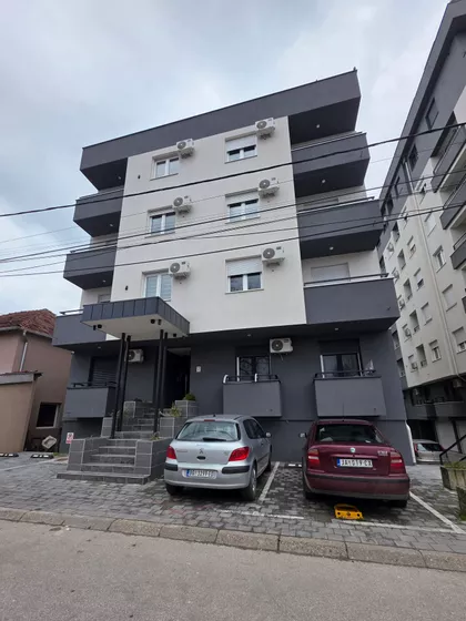 Njegoševa | 4zida.rs