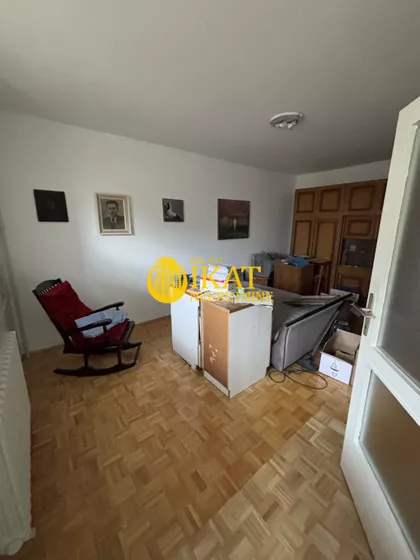 Kralja Radoslava | 4zida.rs