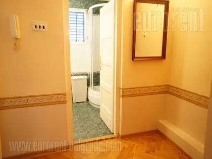 SABORNA CRKVA | 4zida.rs