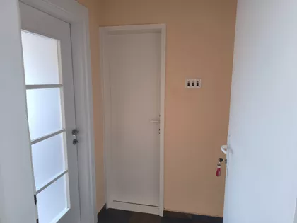 Kaluđerica | 4zida.rs