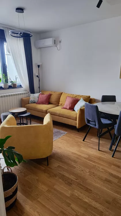 Mirka Jovanovića 9 | 4zida.rs