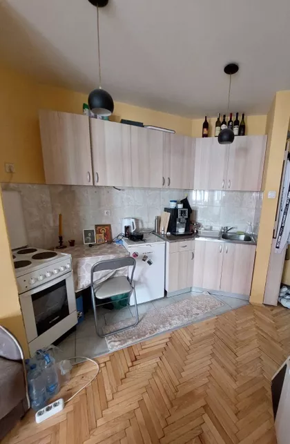 Hadži Ruvimova | 4zida.rs