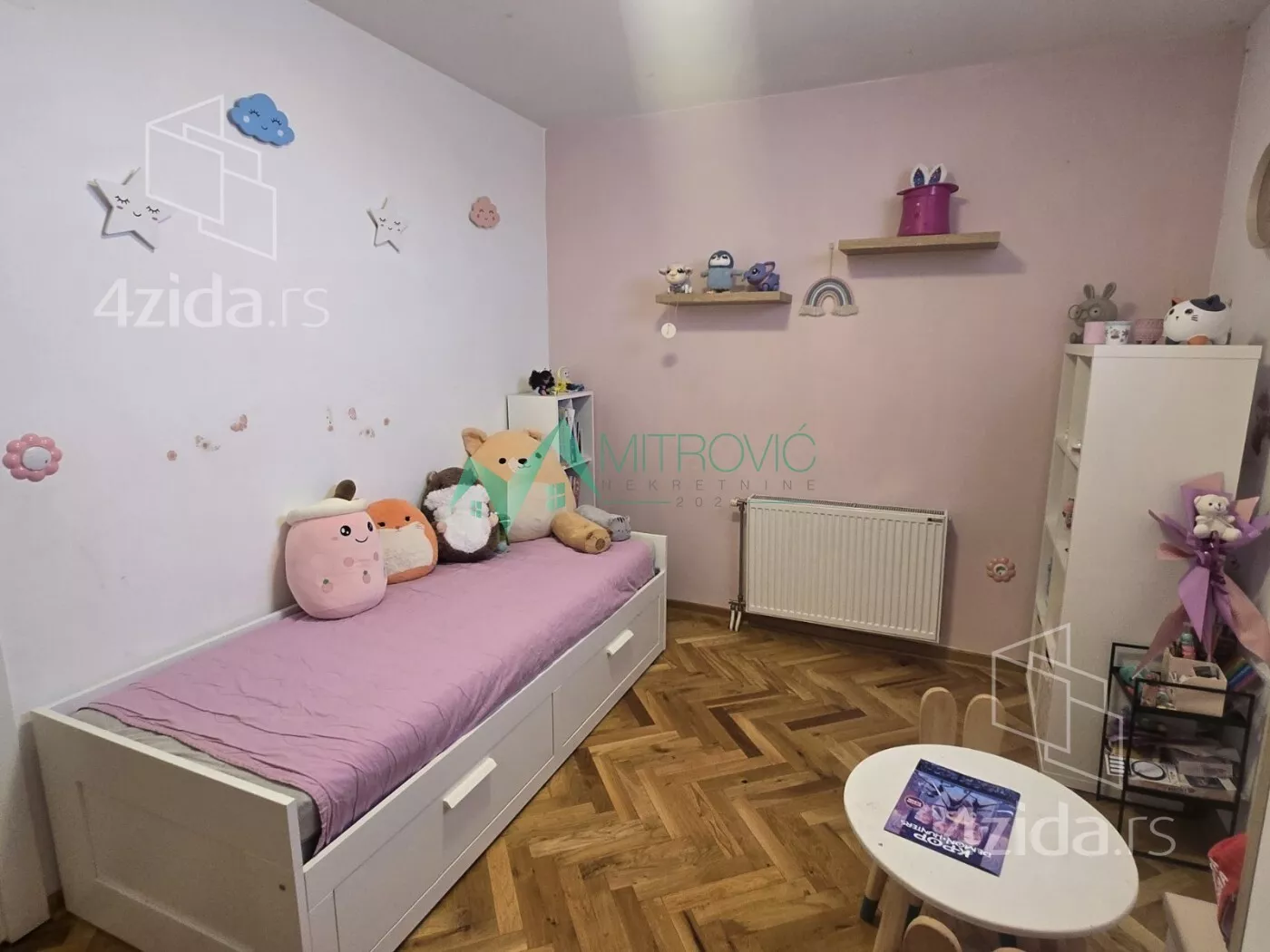 Troiposoban stan | 4zida