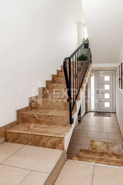 Ledena stena | 4zida.rs