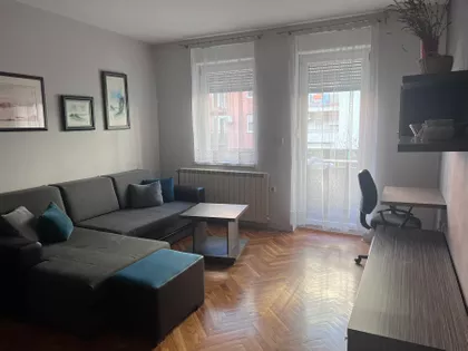 Janka Čmelika | 4zida.rs