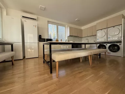 Nikola Tesla | 4zida.rs