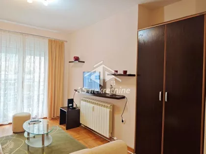 Đeram | 4zida.rs