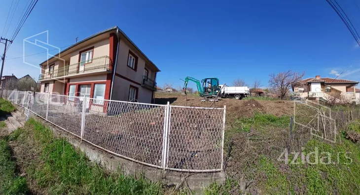 Građevinsko zemljište | 4zida