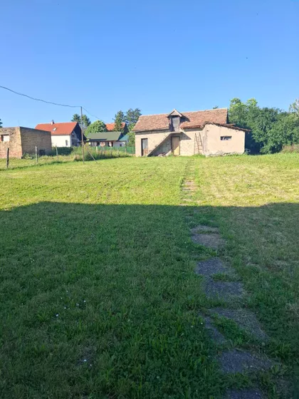 Milenije Ivanović 75 | 4zida.rs