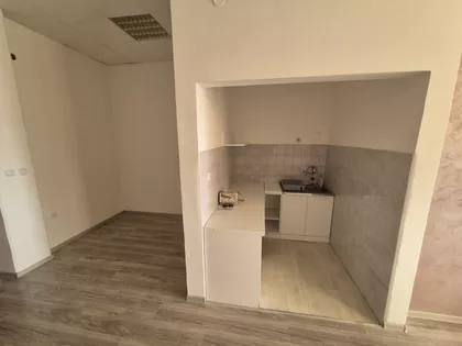 Centar TC Radnički | 4zida.rs