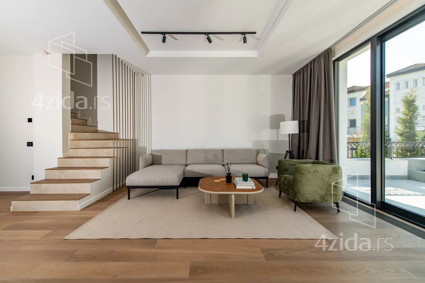 3-etažna kuća | 4zida