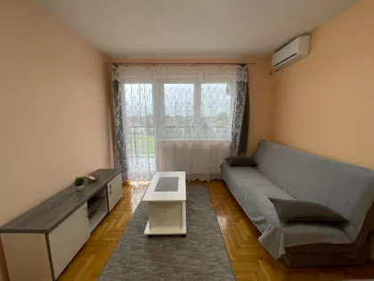 Kireška 90 | 4zida.rs