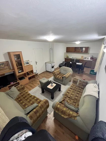 Male Pčelice | 4zida.rs