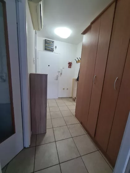 Nade Dimić | 4zida.rs