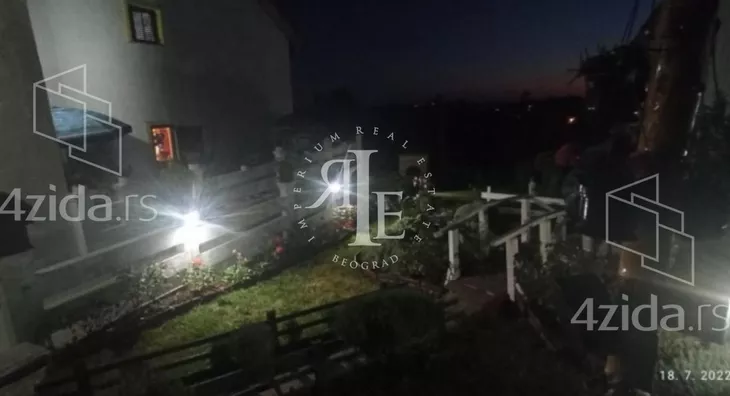 3-etažna kuća | 4zida