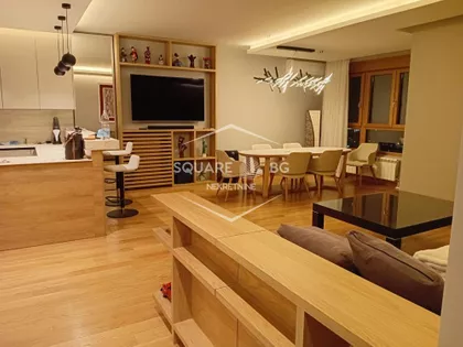 Tadije Sondermajera | 4zida.rs