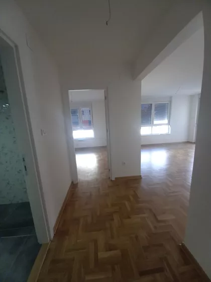 Studenička | 4zida.rs