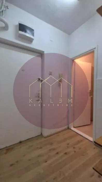 Krnjača | 4zida.rs