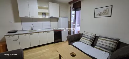 Krunski Venac | 4zida.rs