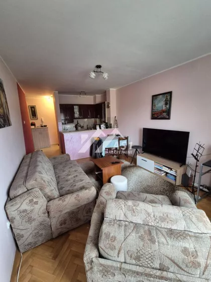 Cara Dušana | 4zida.rs